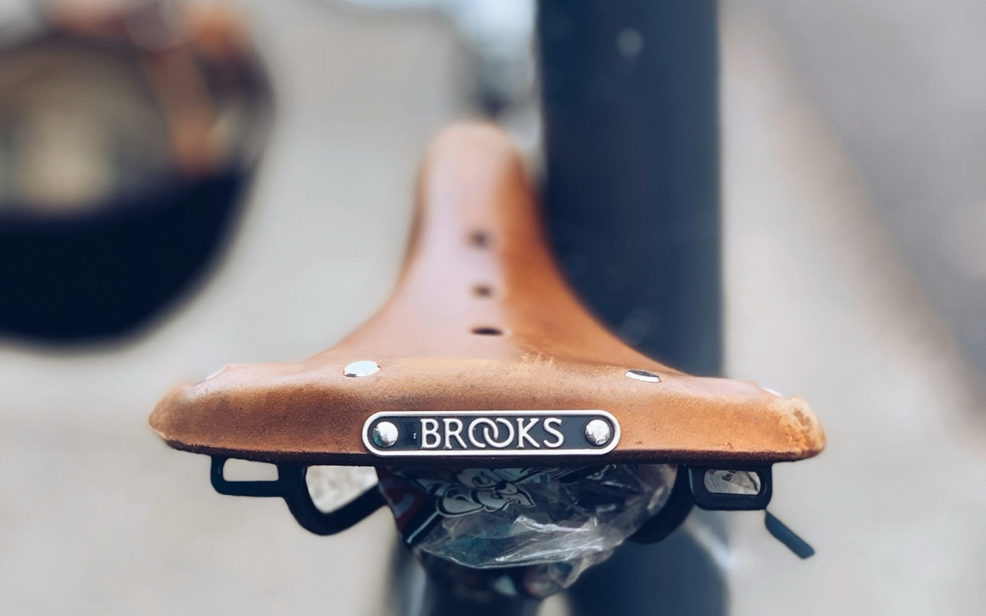 Couvre-selle vélo : housse de pluie ou couvre-selle gel, les meilleurs modèles 2026